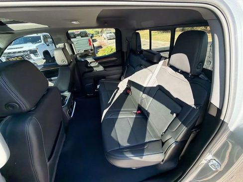 Certified 2024 GMC Sierra 1500 Denali w/ Denali Reserve Package image 26