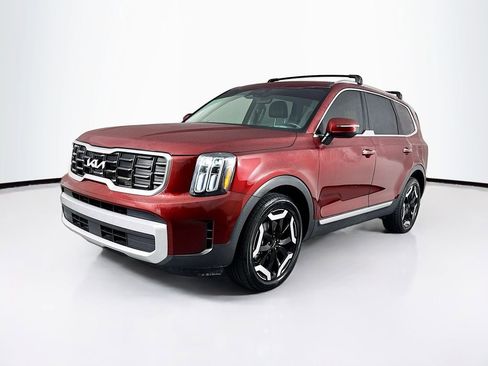 Used 2023 Kia Telluride S w/ S Sunroof Package image 3