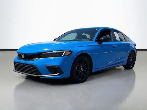 Used 2024 Honda Civic Sport image 2