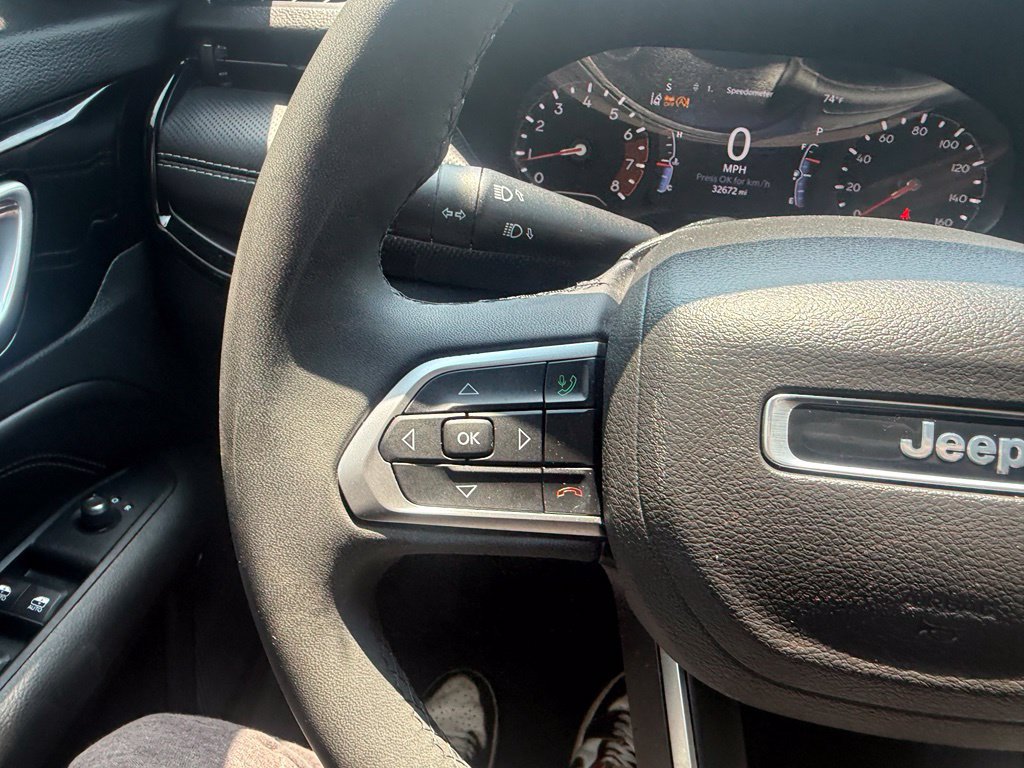 Used 2022 Jeep Compass Latitude AWD/4WD image 17