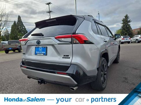 Used 2022 Toyota RAV4 XSE image 4