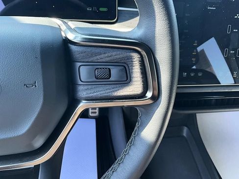 Used 2023 Rivian R1S Adventure AWD/4WD image 32