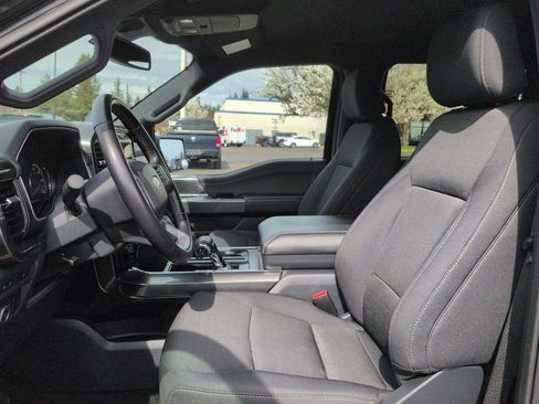 Used 2022 Ford F150 XLT w/ Equipment Group 302A High image 13