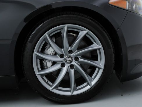 New 2025 Alfa Romeo Giulia w/ Driving Assist Package RWD image 21