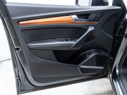 Used 2022 Audi Q5 2.0T Premium Plus image 25