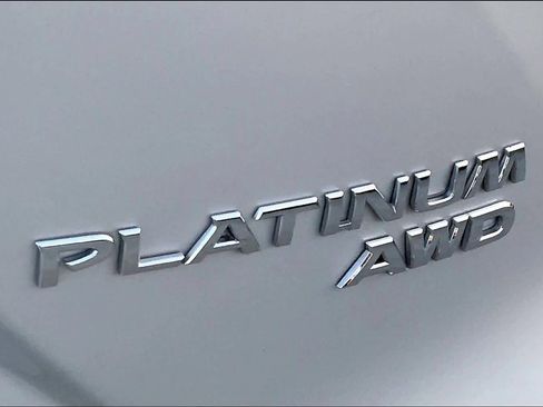 Used 2023 Nissan Murano Platinum w/ Cargo Package image 11