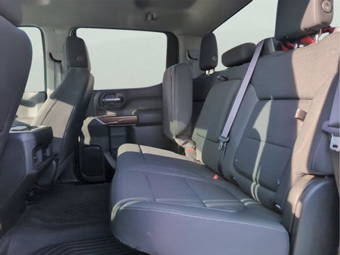 Used 2022 Chevrolet Silverado 1500 LT Trail Boss image 30