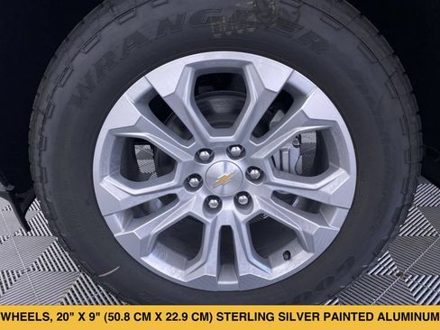 Certified 2025 Chevrolet Silverado 1500 LTZ AWD/4WD image 16