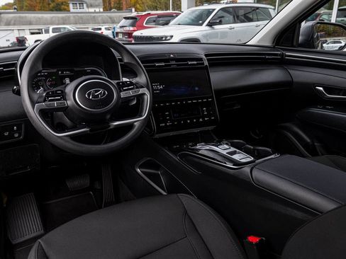 Used 2024 Hyundai Tucson Blue image 17