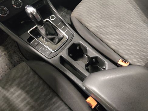 Used 2020 Volkswagen Jetta S w/ Driver Assistance Package image 22