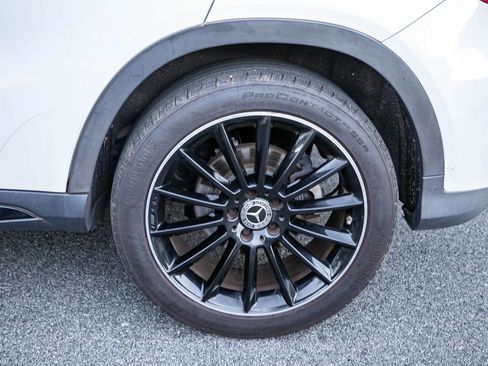 Used 2018 Mercedes-Benz GLA 250 image 12