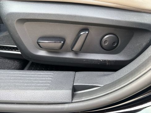 Certified 2023 Nissan Rogue SL FWD image 16