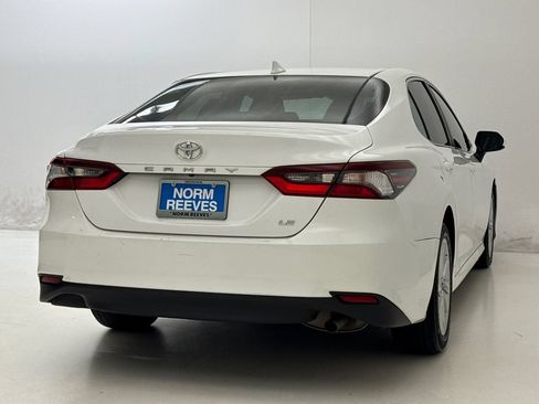 Used 2023 Toyota Camry LE FWD image 9