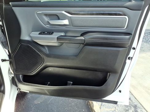 Used 2022 RAM 1500 Big Horn AWD/4WD image 25
