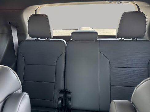 New 2025 Buick Enclave Sport Touring w/ Super Cruise Package image 10