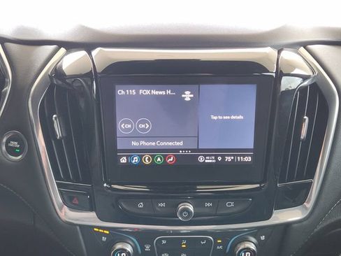 Used 2022 Chevrolet Traverse Premier FWD image 7