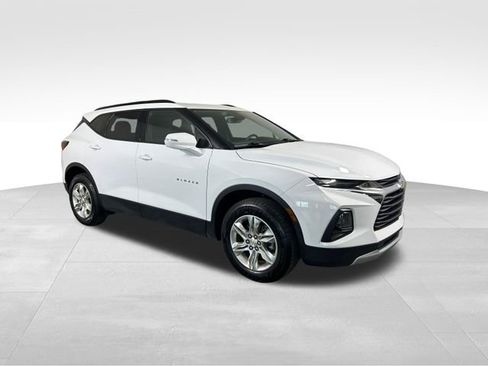 Used 2022 Chevrolet Blazer LT image 8