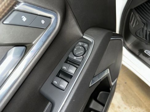 Certified 2023 Chevrolet Silverado 1500 LT image 8