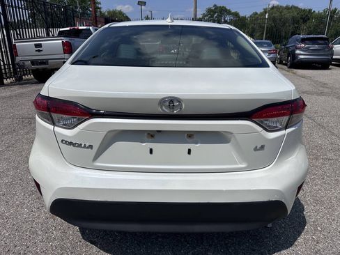 Used 2021 Toyota Corolla LE FWD image 7