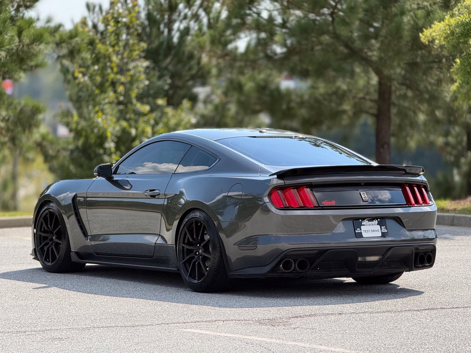 Used 2017 Ford Mustang Shelby GT350 RWD image 10