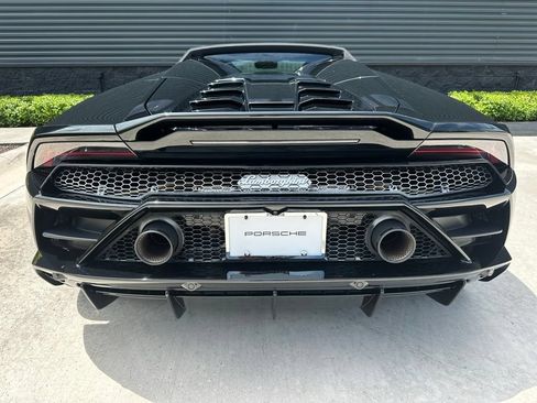 Used 2020 Lamborghini Huracan EVO AWD/4WD image 13