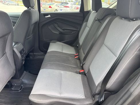 Used 2018 Ford Escape SE w/ Ford Safe & Smart Package AWD/4WD image 7