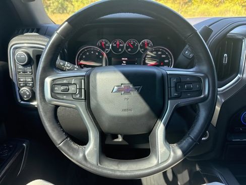 Used 2022 Chevrolet Silverado 1500 LT Trail Boss w/ Bed Protection Package image 19