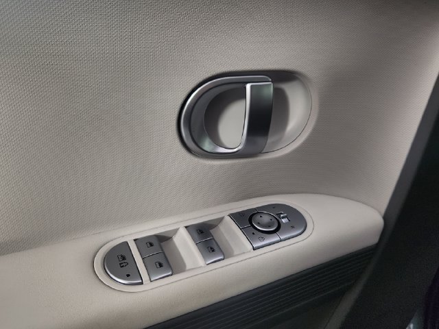 Certified 2024 Hyundai Ioniq 5 SEL AWD/4WD image 10
