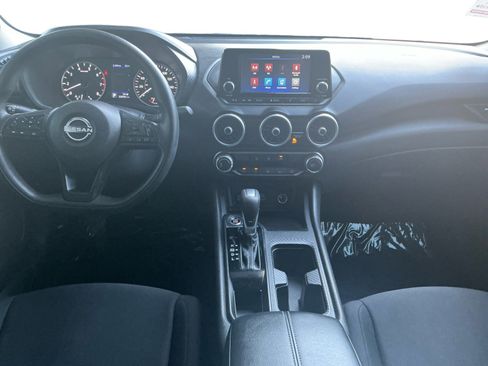 Used 2024 Nissan Sentra S FWD image 11