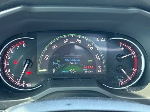 Used 2024 Toyota RAV4 XLE w/ Convenience Package FWD image 28