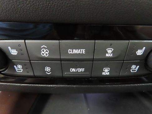 Used 2018 Buick Enclave Avenir w/ Avenir Technology Package AWD/4WD image 55