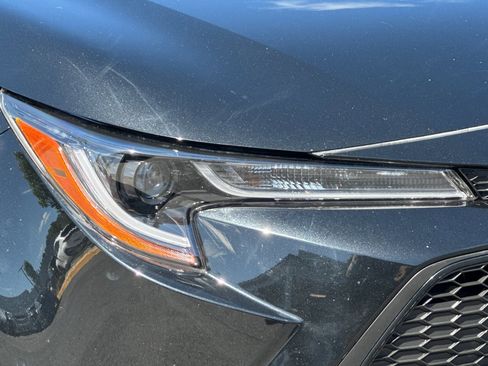 Used 2021 Toyota Corolla LE FWD image 10