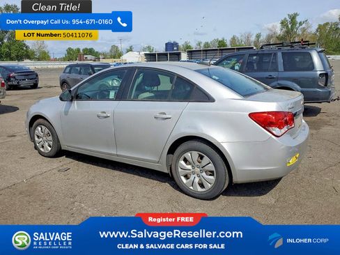 Used 2016 Chevrolet Cruze LS image 3
