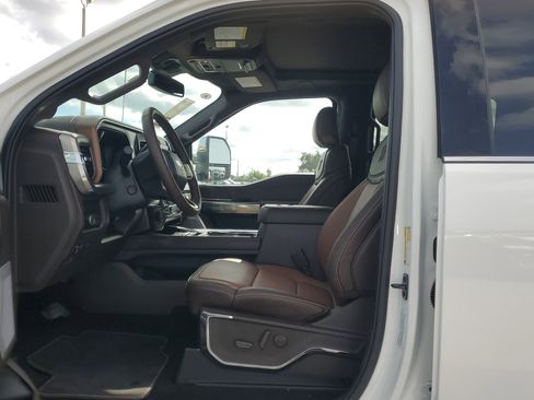 New 2026 Ford F250 King Ranch w/ Chrome Package image 18