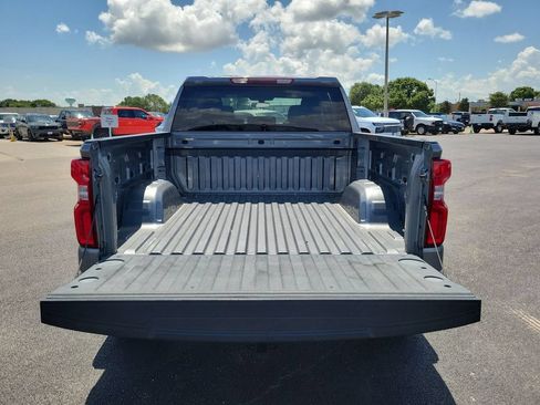 Used 2020 Chevrolet Silverado 1500 Custom w/ Custom Value Package RWD image 23