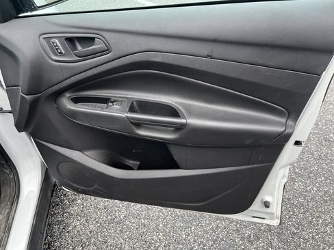 Used 2015 Ford Escape S image 20