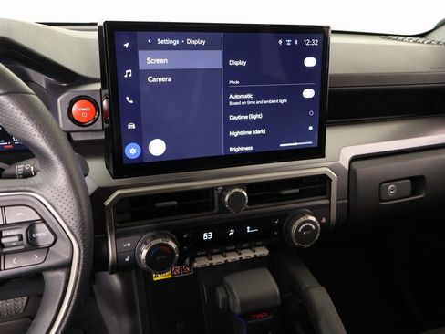 Used 2025 Toyota 4Runner TRD Off-Road Premium image 5