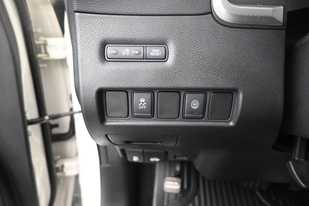 Used 2020 Nissan Murano S w/ Technology Package FWD image 14