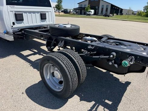 New 2026 RAM 5500 Tradesman w/ Chrome Appearance Group AWD/4WD image 19