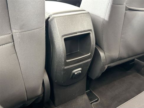 Used 2018 Ford Escape S image 31