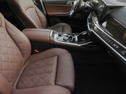 Certified 2026 BMW X7 xDrive40i AWD/4WD image 13