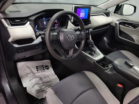 Used 2023 Toyota RAV4 XLE w/ Convenience Package AWD/4WD image 17