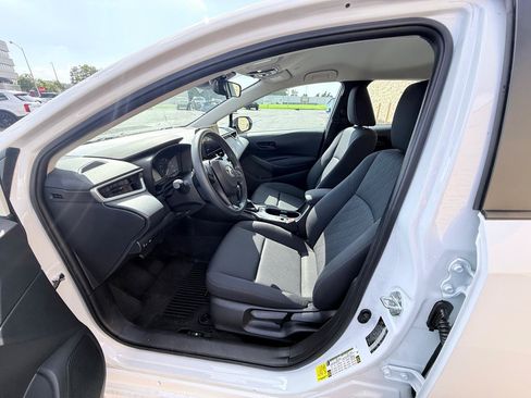 Used 2024 Toyota Corolla LE FWD image 10