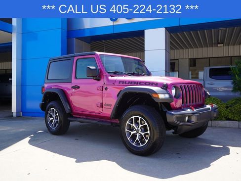 Used 2022 Jeep Wrangler Rubicon AWD/4WD image 2