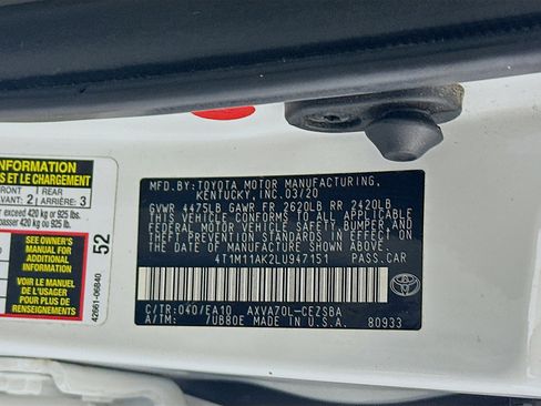 Used 2020 Toyota Camry SE w/ Convenience Package FWD image 12