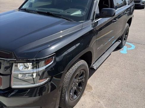 Used 2018 Chevrolet Tahoe LS w/ Enhanced Driver Alert Package AWD/4WD image 3