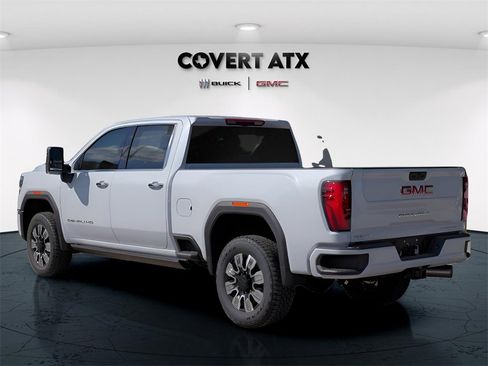 New 2026 GMC Sierra 2500 Denali w/ Denali Reserve Package image 5