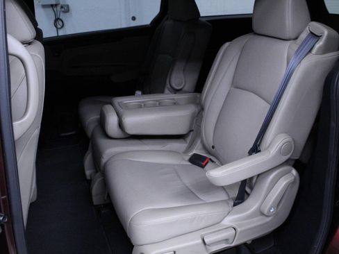 Used 2018 Honda Odyssey EX-L image 23