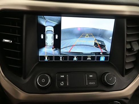 Used 2021 GMC Acadia Denali w/ Denali Technology Package AWD/4WD image 38