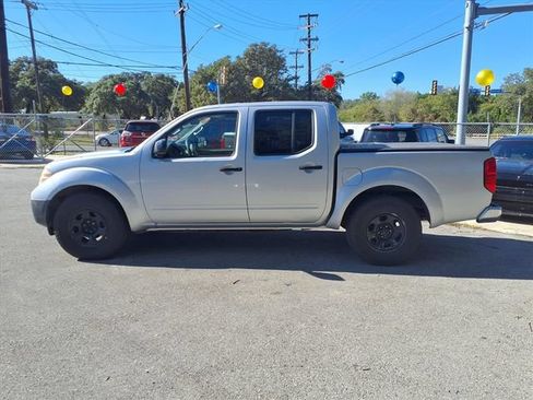 Used 2012 Nissan Frontier S RWD image 4